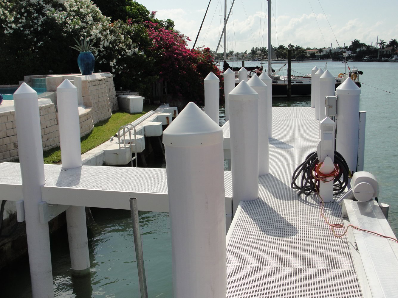 Fiberglass Decking and Deck Grating for Wet Environments